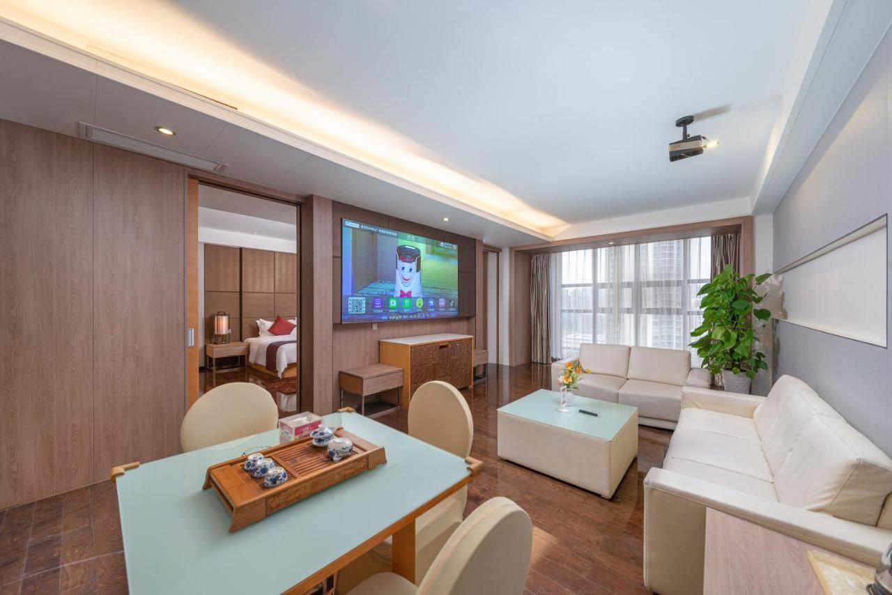Shenzhen Ramada Plaza, North Railway Station Hotel Kültér fotó